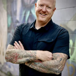 Nikolas-Badminton-Headshot-3-scaled